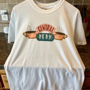 Vintage Central Perk Friends Tshirt ‼️